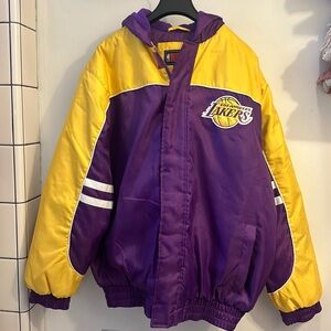 Vintage Los Angeles Lakers jacket size Medium $70